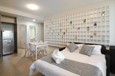 Boutique Carousel Apartment - Brisbane Tourism 2