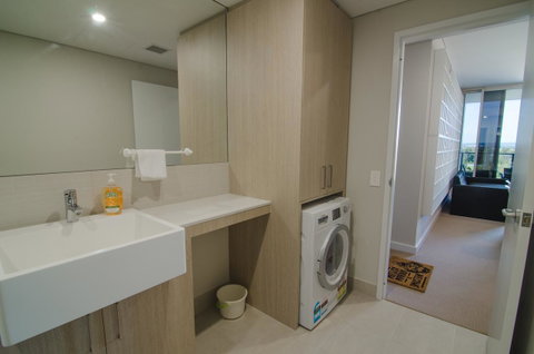 Boutique Carousel Apartment - Brisbane Tourism 8