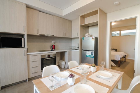 Boutique Carousel Apartment - Brisbane Tourism 4