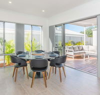 Karrinyup Waters Luxury House Rental - Tourism Brisbane