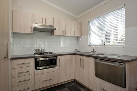 Mandalay Holiday Resort And Tourist Park - Tourism Brisbane 28