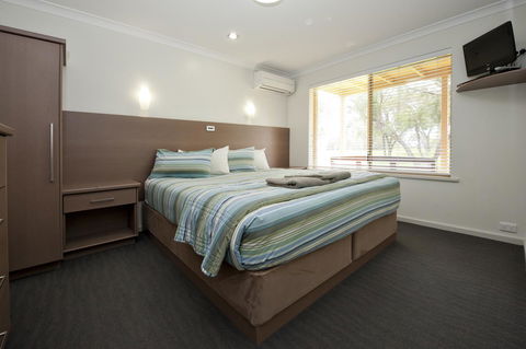 Mandalay Holiday Resort And Tourist Park - Tourism Brisbane 10