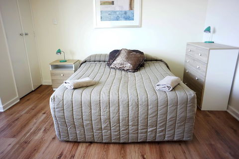 Studio 302 With Ocean Views - Brisbane Tourism 18