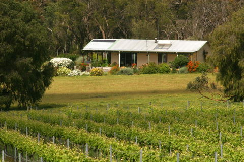 SilverSprings Spa Retreat Pet Friendly Cottages And Glampings - Tourism Brisbane 3