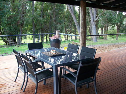 SilverSprings Spa Retreat Pet Friendly Cottages And Glampings - Tourism Brisbane 7