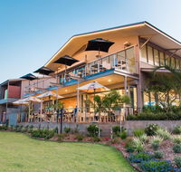 Onslow Beach Resort - Tourism Brisbane