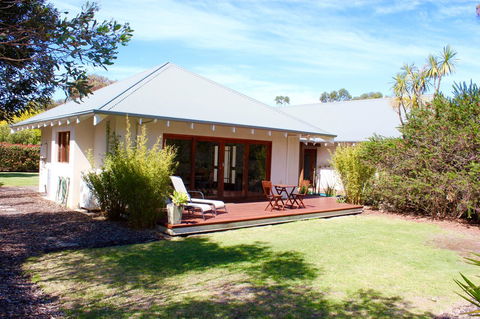 Moana Spa Villas - Prime Yallingup Location - Tourism Brisbane 0