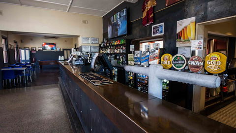 Beadon Bay Hotel - Tourism Brisbane 14