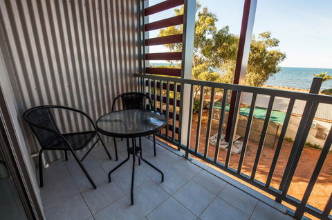 Beadon Bay Hotel - Tourism Brisbane 7