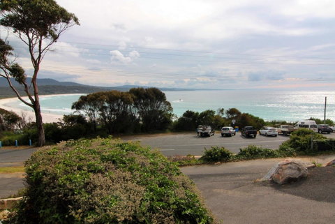 BINALONG BEACH COTTAGE Beachfront At Bay Of Fires Next To Restaurant - Brisbane Tourism 16