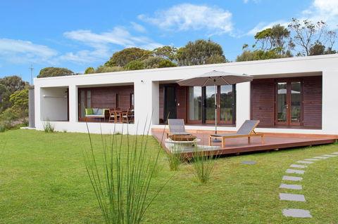Tamar Solar Home - Tourism Brisbane 13