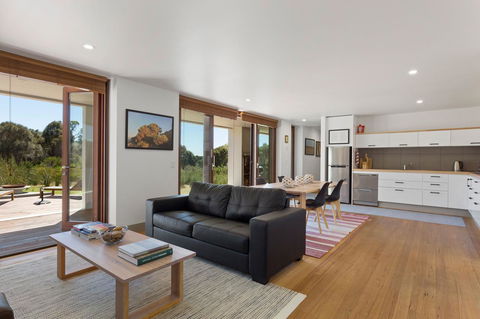 Tamar Solar Home - Tourism Brisbane 7