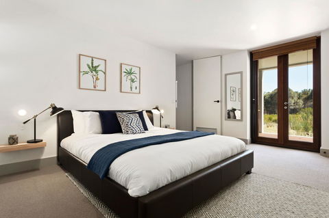 Tamar Solar Home - Tourism Brisbane 24