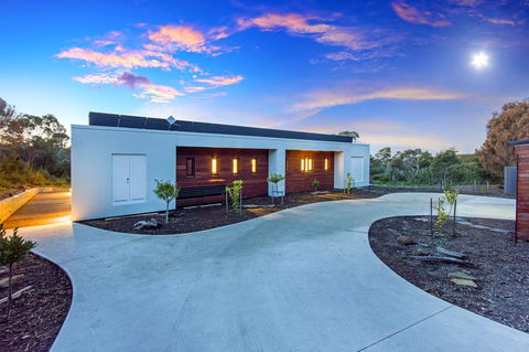 Tamar Solar Home - Tourism Brisbane 2