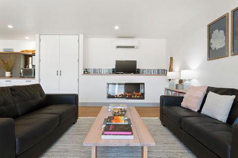 Tamar Solar Home - Tourism Brisbane 8