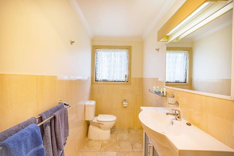 Queechy Motel - Brisbane Tourism 37
