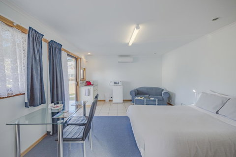 Queechy Motel - Brisbane Tourism 5