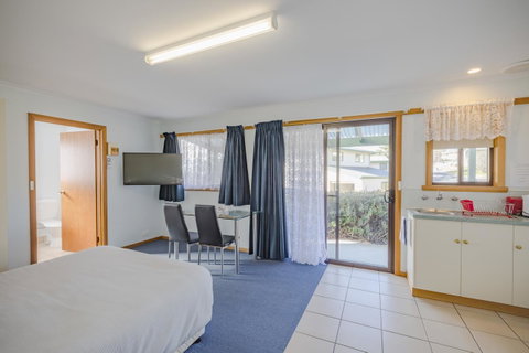 Queechy Motel - Brisbane Tourism 28