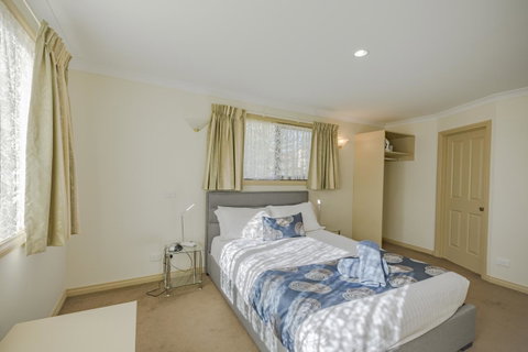 Queechy Motel - Brisbane Tourism 7