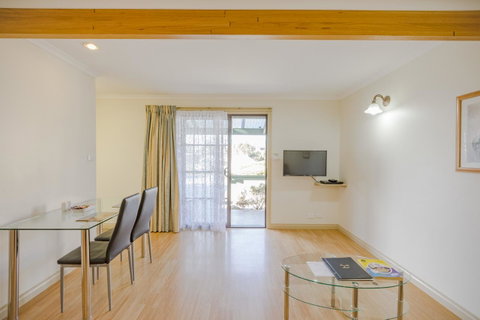 Queechy Motel - Brisbane Tourism 17