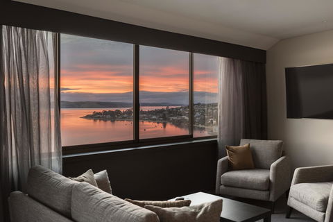 Wrest Point - Brisbane Tourism 7