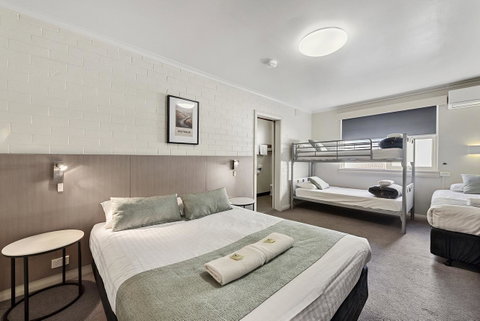 The Cornwall Boutique Hotel - Tourism Brisbane 8