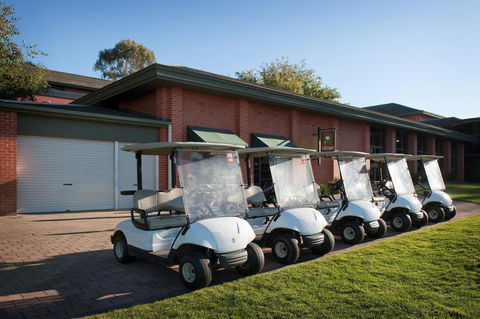 Country Club Villas - Tourism Brisbane 16