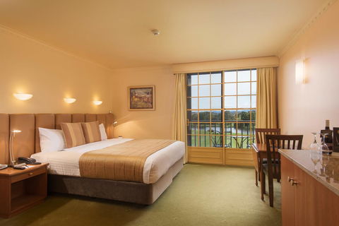 Country Club Tasmania - Tourism Brisbane 29