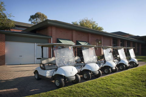 Country Club Tasmania - Tourism Brisbane 33