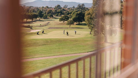 Country Club Tasmania - Tourism Brisbane 24