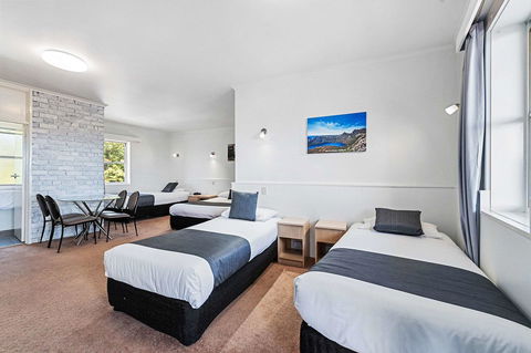 Coach House Launceston - Brisbane Tourism 7