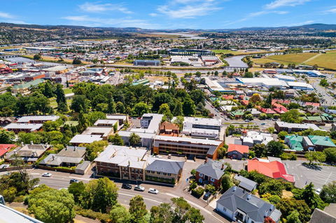 Coach House Launceston - Brisbane Tourism 28