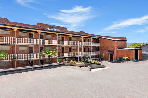 Coach House Launceston - Brisbane Tourism 29
