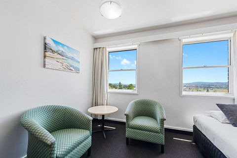 Coach House Launceston - Brisbane Tourism 18