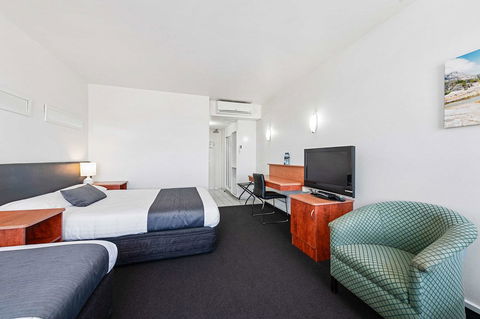 Coach House Launceston - Brisbane Tourism 6