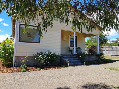 The Manager\'s Cottage - Tourism Brisbane 0