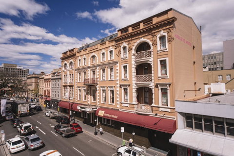 Hadley\'s Orient Hotel - Brisbane Tourism 0