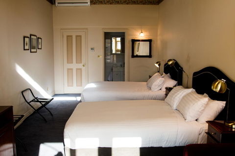 The Macquarie Hobart - Brisbane Tourism 23