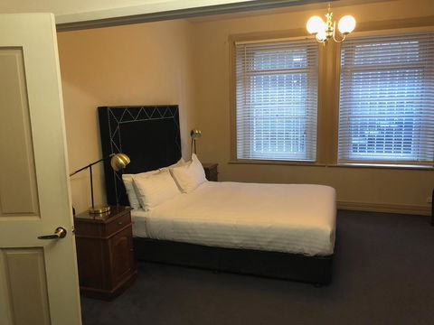 The Macquarie Hobart - Brisbane Tourism 2