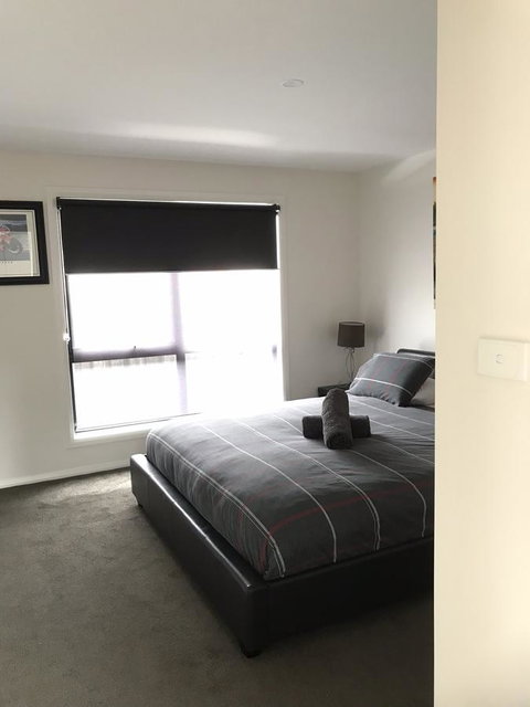 Georges Bay Apartments - Brisbane Tourism 5