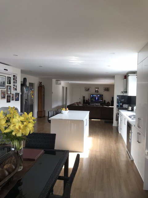Georges Bay Apartments - Brisbane Tourism 6