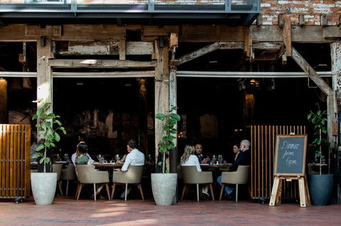 The Henry Jones Art Hotel - Brisbane Tourism 7