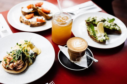 The Henry Jones Art Hotel - Brisbane Tourism 24