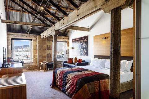 The Henry Jones Art Hotel - Brisbane Tourism 3