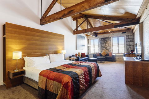 The Henry Jones Art Hotel - Brisbane Tourism 6