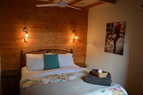 The Dragonfly Inn - Brisbane Tourism 6