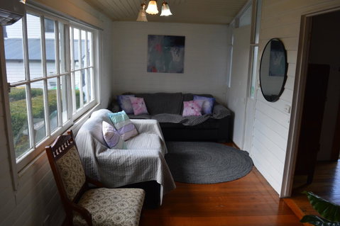 The Dragonfly Inn - Brisbane Tourism 10
