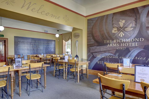 The Richmond Arms Hotel - Tourism Brisbane 10