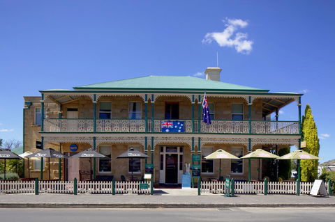 The Richmond Arms Hotel - Tourism Brisbane 0