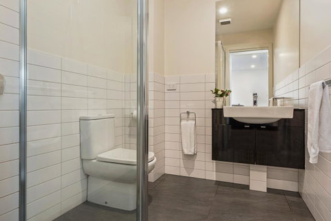 110 Hampden Apartments - Tourism Brisbane 21